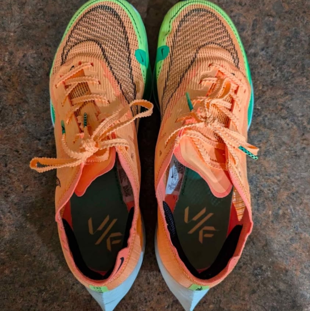 Nike Zoomx Vaporfly Next% 2 - Picture 2 of 5